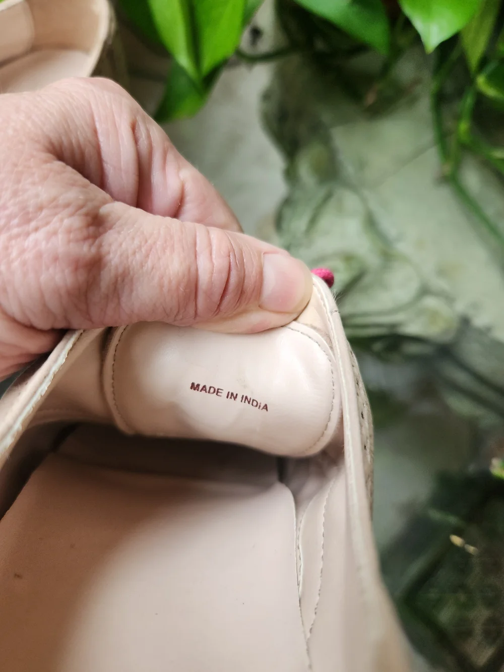 Cole Haan Womens 6 Gramercy Leather Wingtip Oxford Shoes Sandstone Hot Pink Sole - Picture 9 of 11